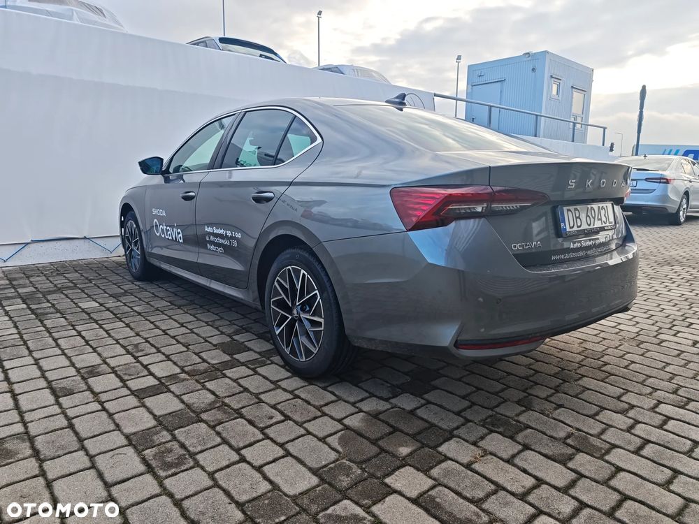 Skoda Octavia - 8