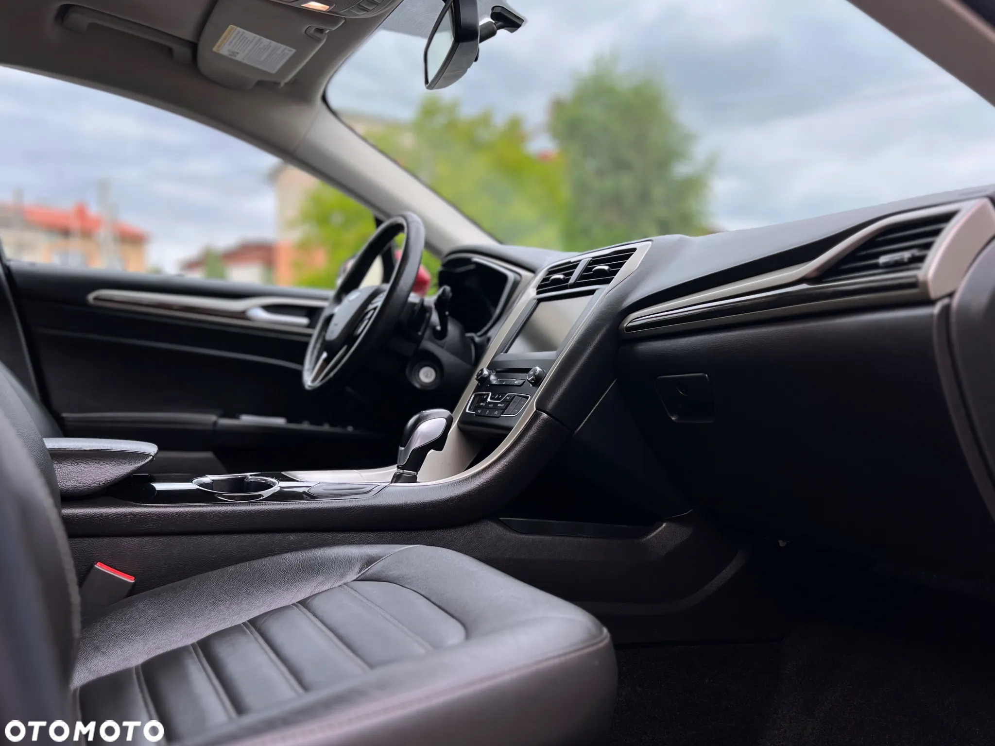Ford Fusion 2.0 EcoBoost Titanium - 13