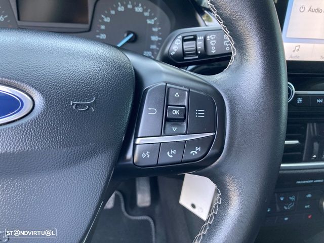 Ford Fiesta 1.0 EcoBoost S&S TITANIUM - 11