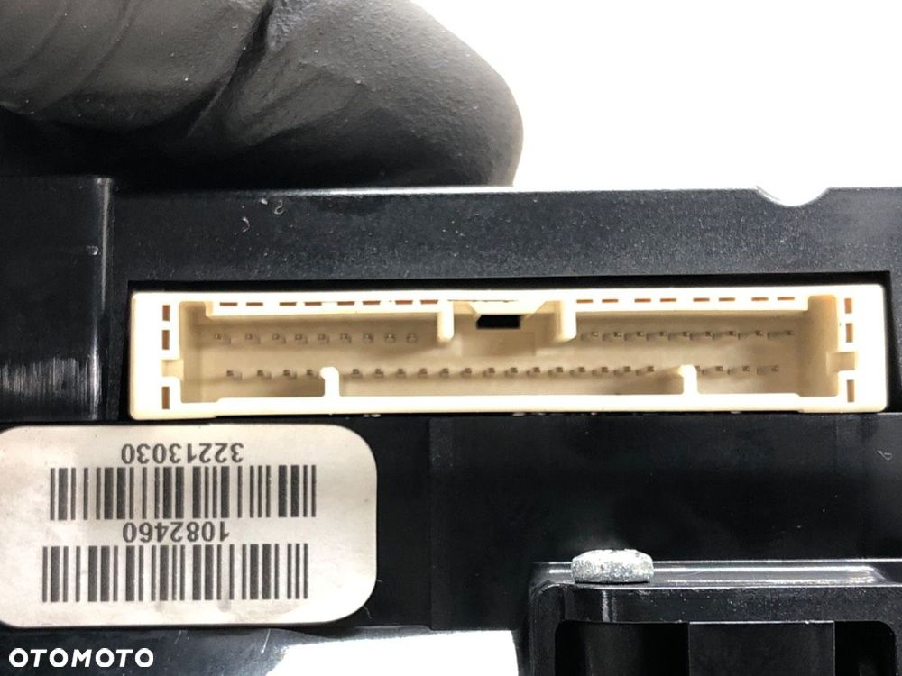 PANEL KLIMATYZACJI  MASERATI QUATTROPORTE VI 2012 - 2022 3.0 S Q4 302 kW [411 KM] benzyna 2013 - - 8