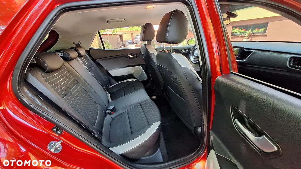 Kia Stonic 1.6 CRDi SCR L - 8