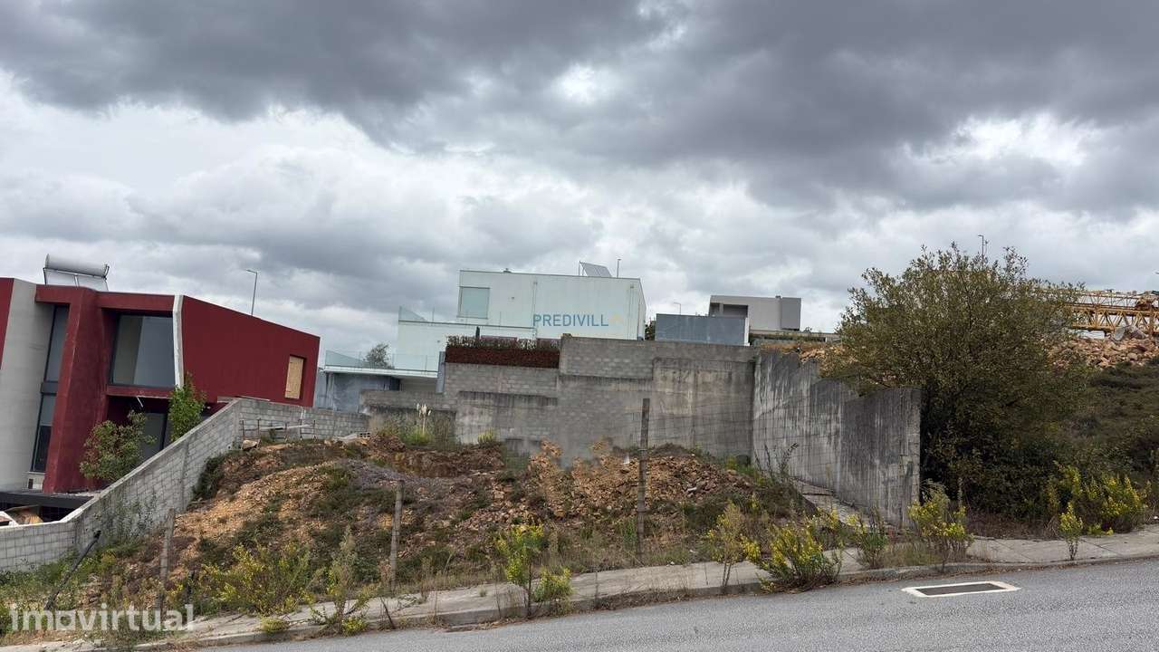 Lote de Terreno  Venda em Seroa,Paços de Ferreira - Grande imagem: 2/9
