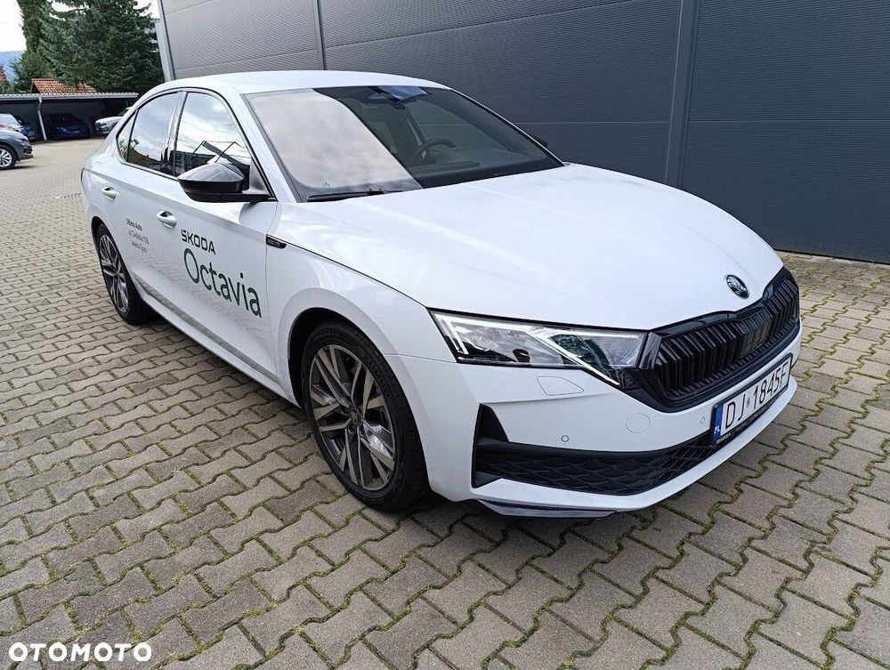 Skoda Octavia 2.0 TSI Sportline 4x4 DSG - 1