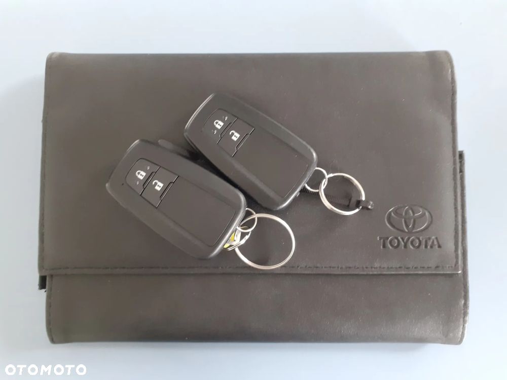 Toyota Corolla - 34