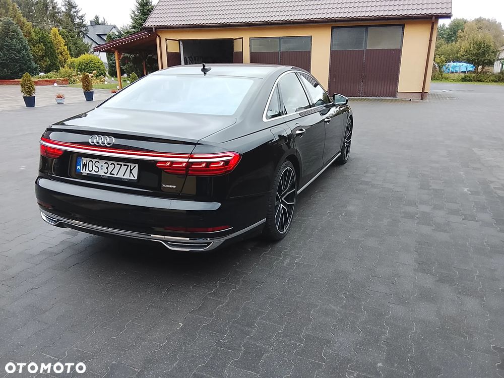 Audi A8 - 5