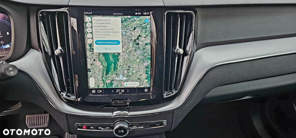 Volvo XC 60 B4 D Momentum Pro - 25