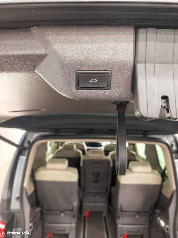 VW Multivan 2.0 TDI Life DSG - 38