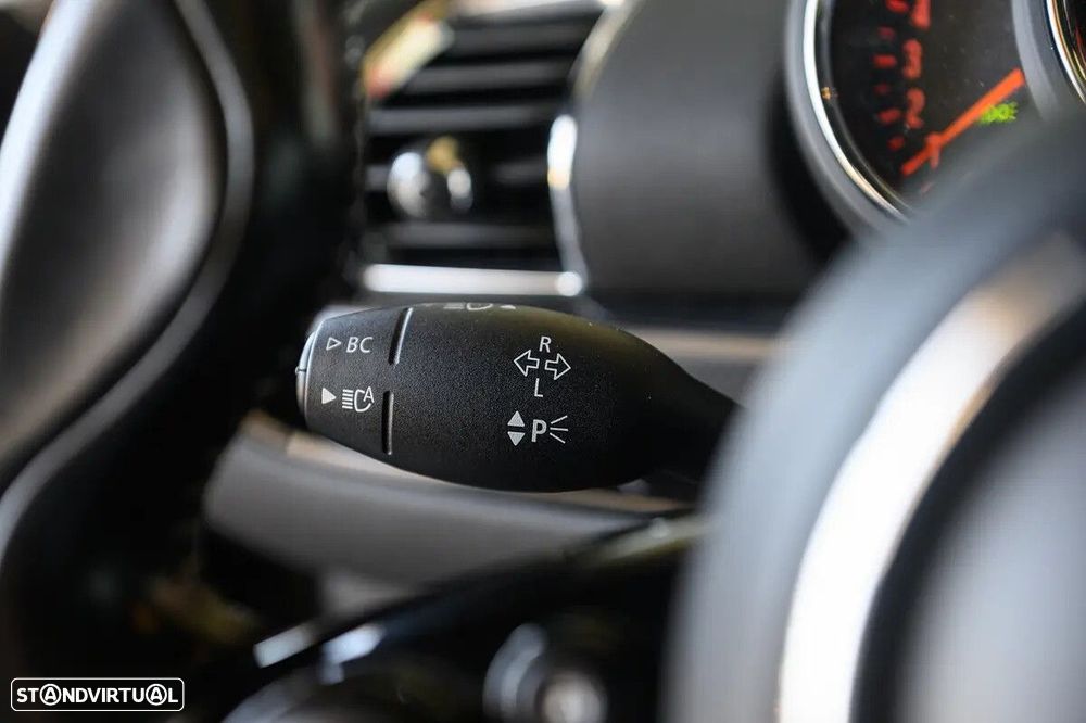 MINI Clubman Cooper D Classic Auto - 42