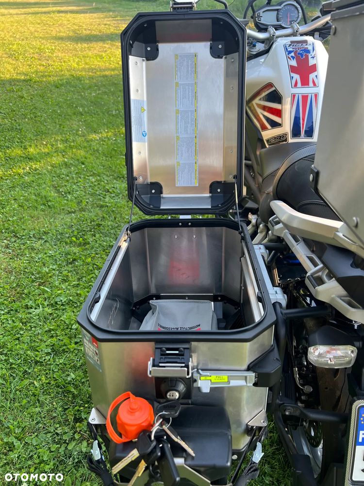 Triumph Tiger - 33