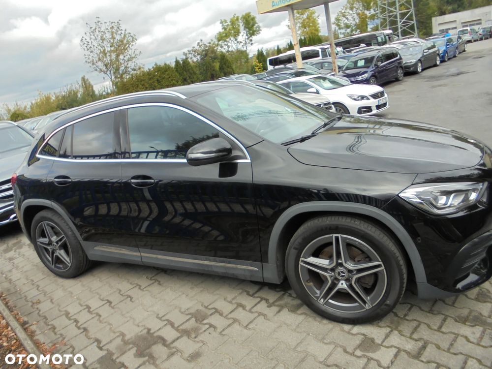 Mercedes-Benz GLA 220 d 8G-DCT AMG Line - 38
