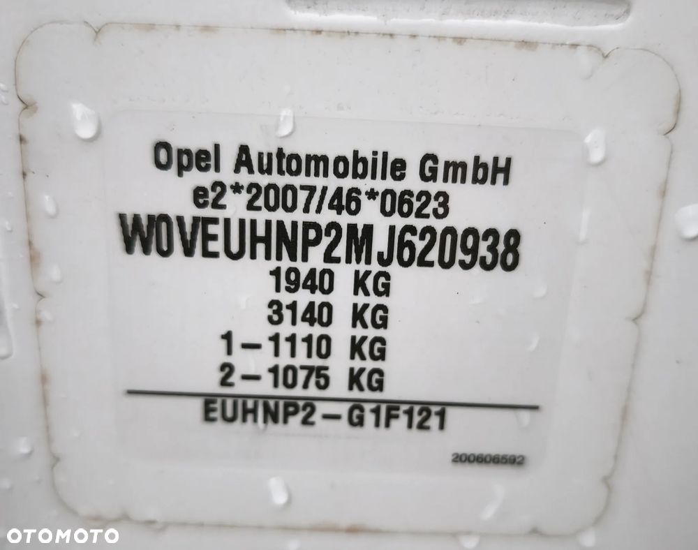 Opel COMBO - 13