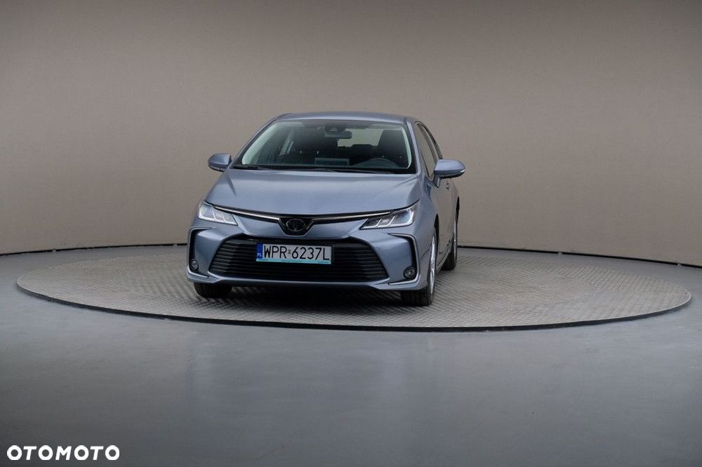 Toyota Corolla - 3