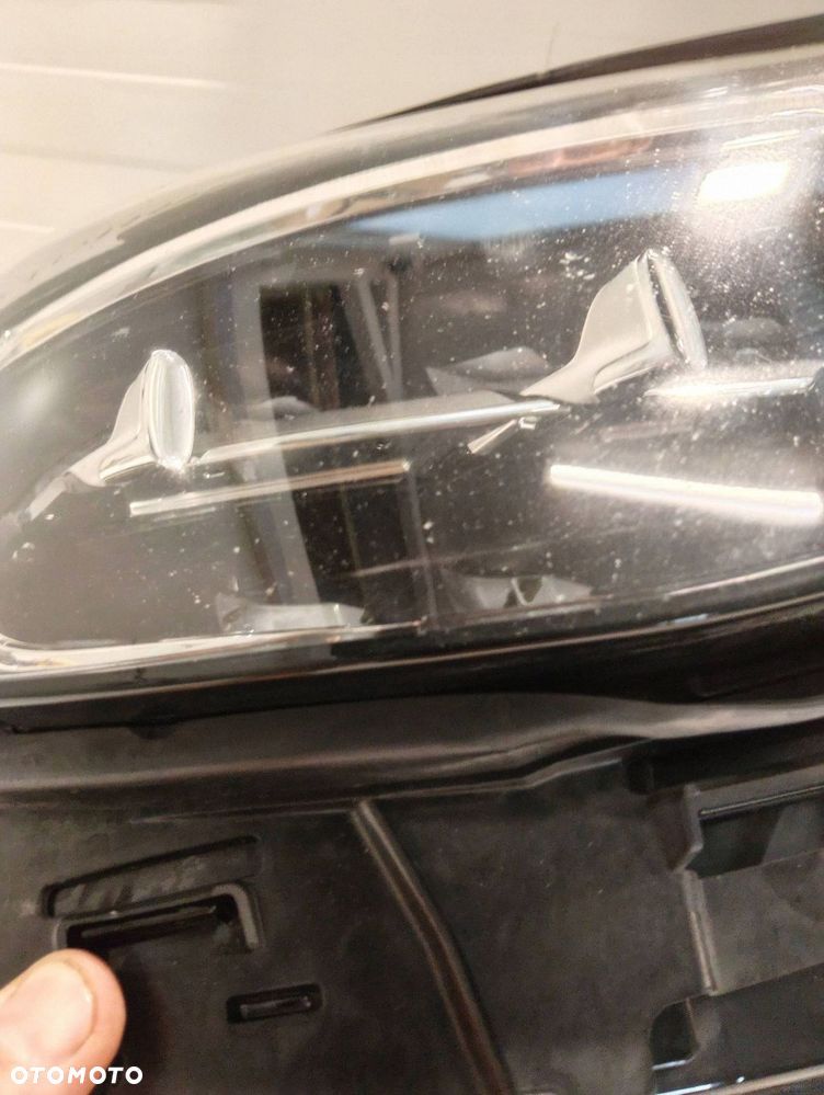 mercedes-benz e klasa w213 lift performance 4 piny strona prawa a2139067609 - 3