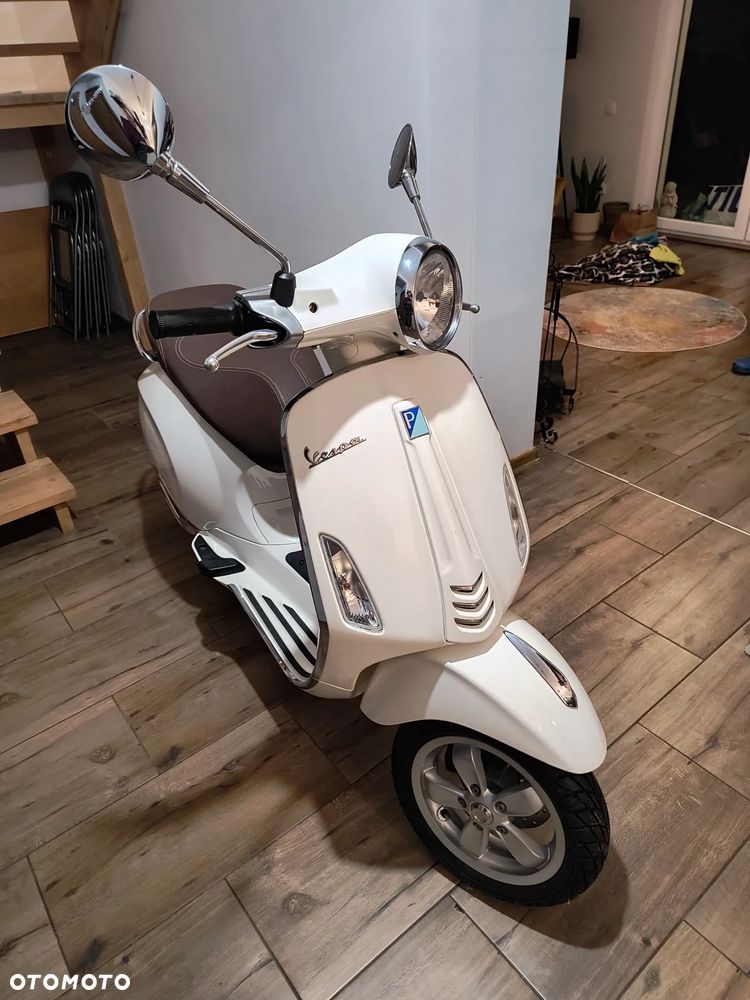 Vespa Primavera - 1