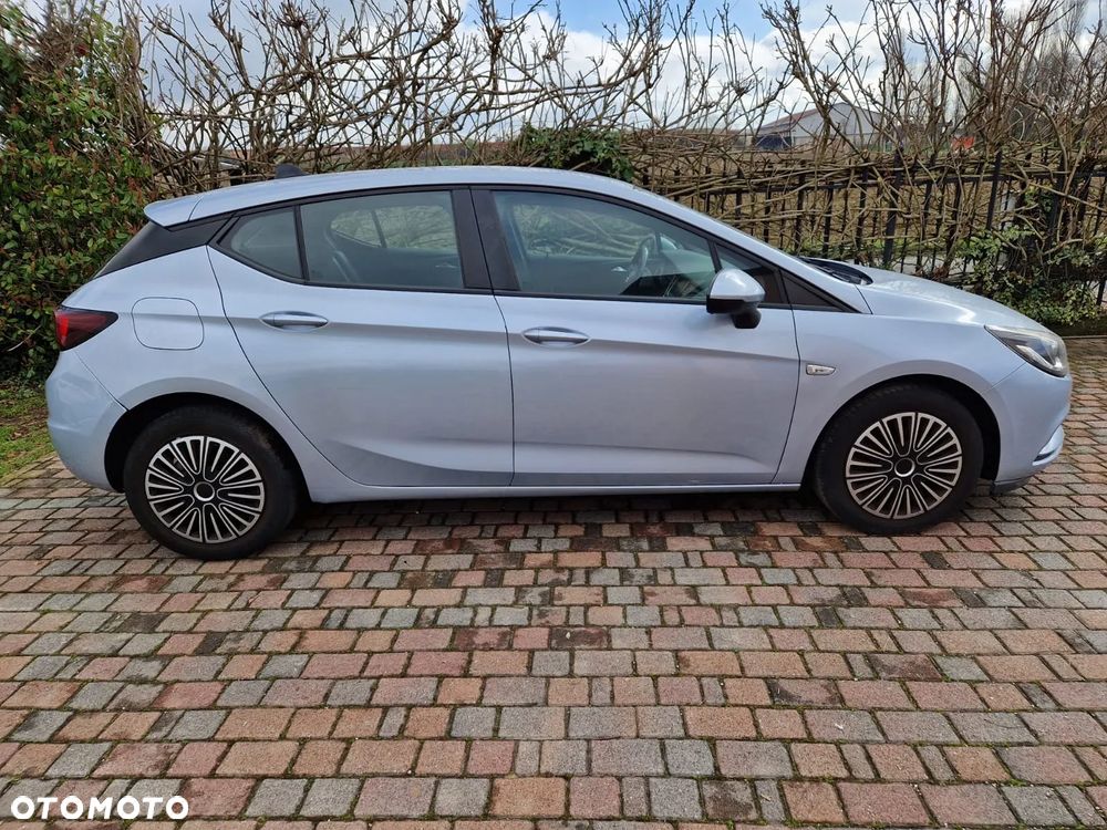 Opel Astra - 6