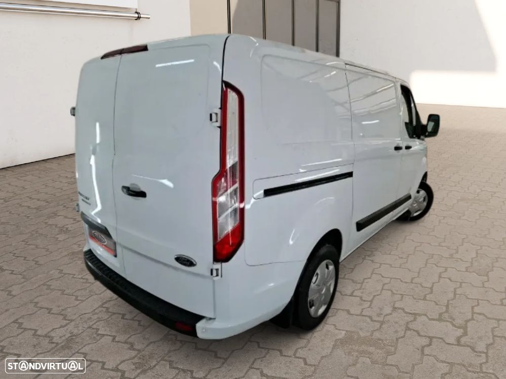 Ford Transit Custom 130CV L1H1 *Câmera /GPS/ Ac/ com IVA dedutível - 2