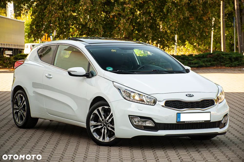 Kia ProCeed 1.6 GDI DCT Spirit - 14