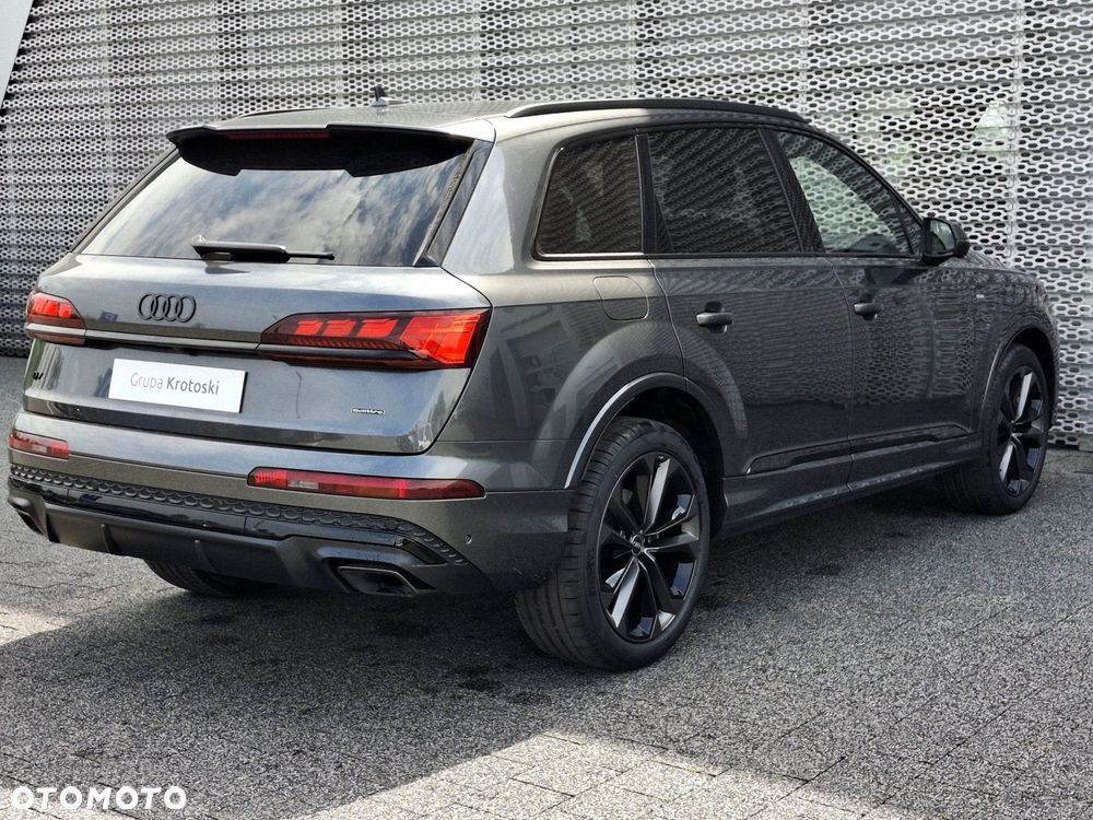 Audi Q7 - 4