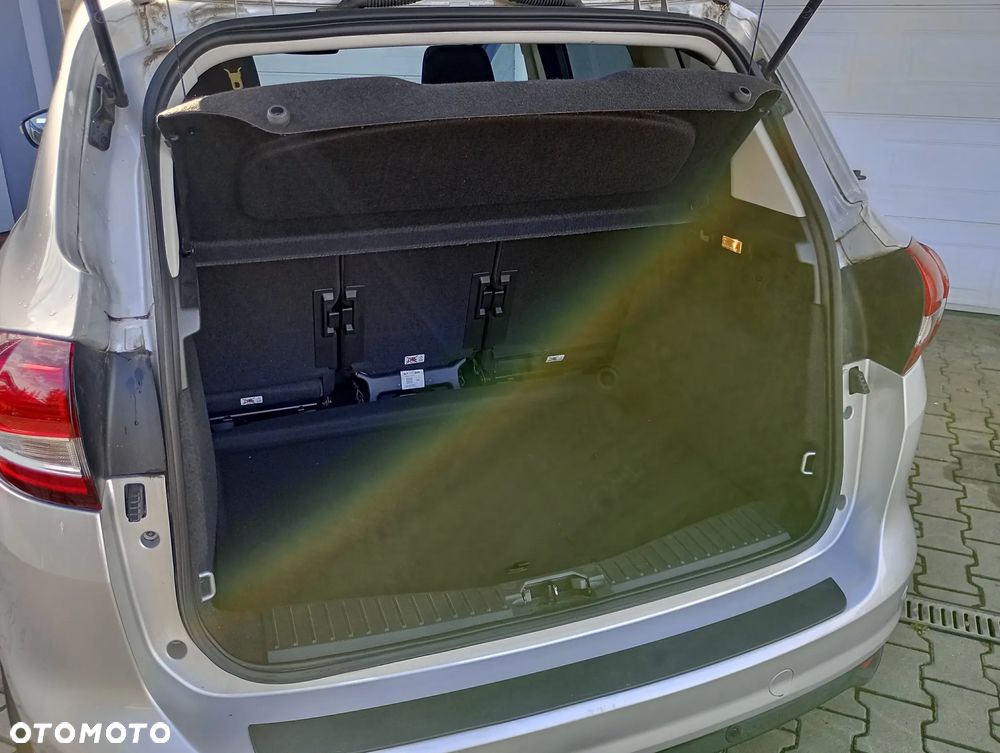 Ford C-MAX - 14