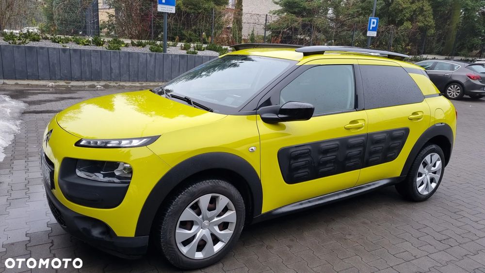 Citroën C4 Cactus 1.2 PureTech MoreLife S&S - 2