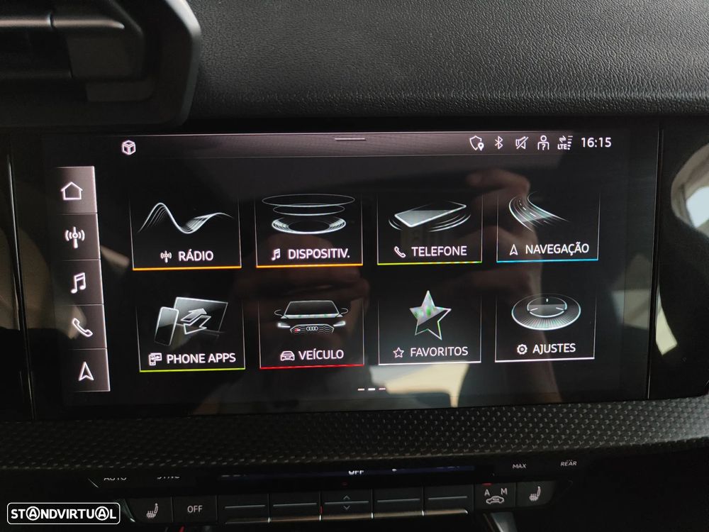 Audi RS3 Sportback 2.5 TFSI quattro S tronic - 36