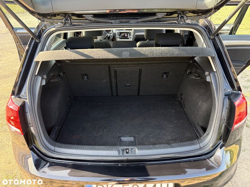 Volkswagen Golf 1.6 TDI BlueMotion Technology Comfortline - 11