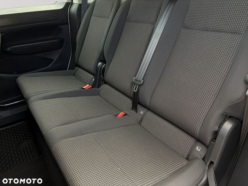 Volkswagen Caddy - 23