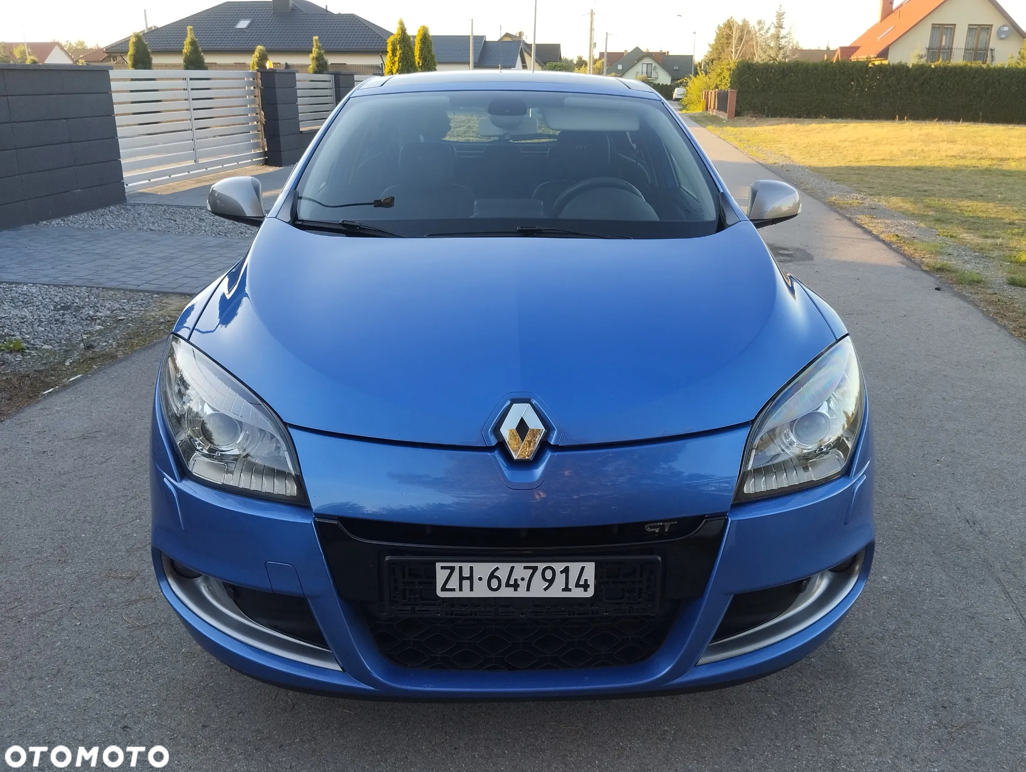 Renault Megane TCe 180 GT - 9