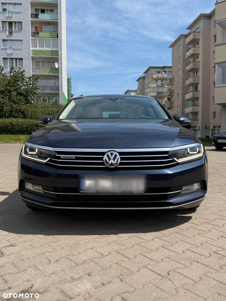 Volkswagen Passat 2.0 TDI Bi-Turbo BMT 4Mot Highline DSG - 3