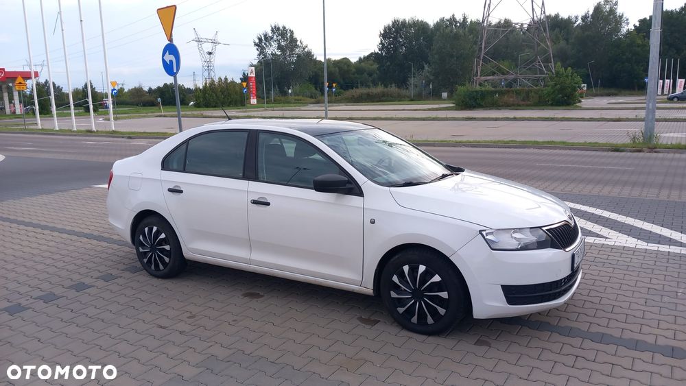 Skoda RAPID 1.6 TDI DPF Edition - 21