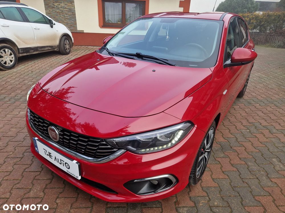 Fiat Tipo 1.4 T-Jet 16v Lounge EU6d - 26