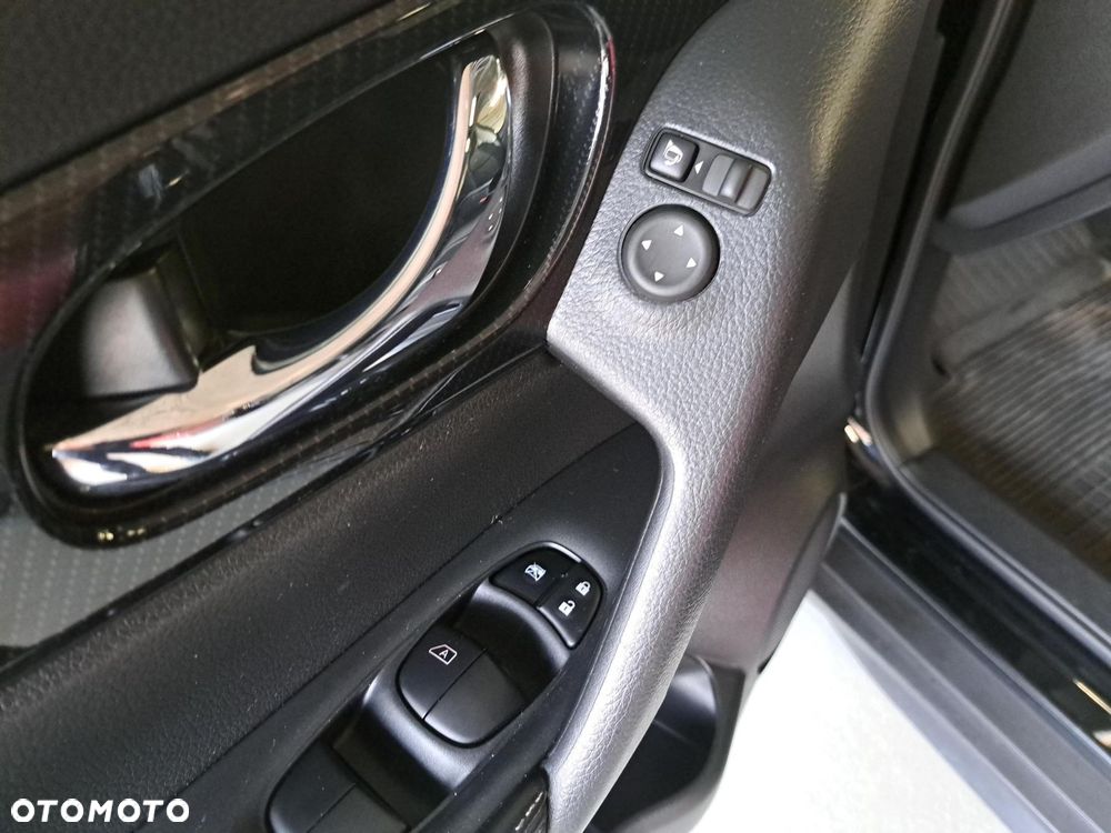 Nissan X-Trail 1.3 DIG-T N-Connecta 2WD DCT - 28