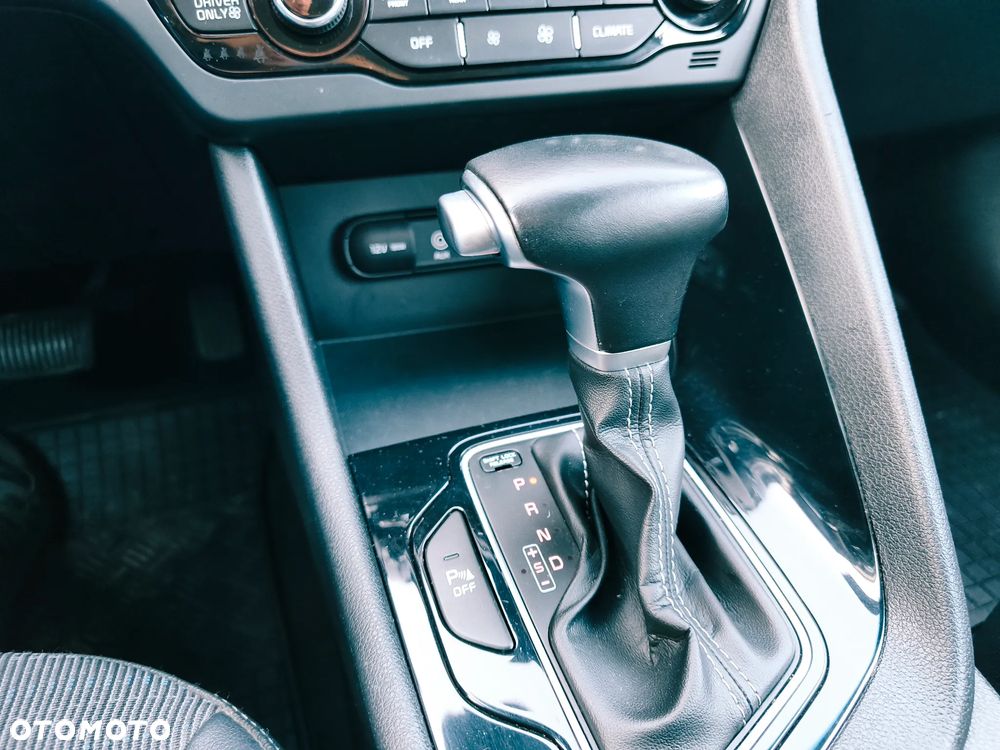 Kia Niro 1.6 GDI Hybrid L - 9