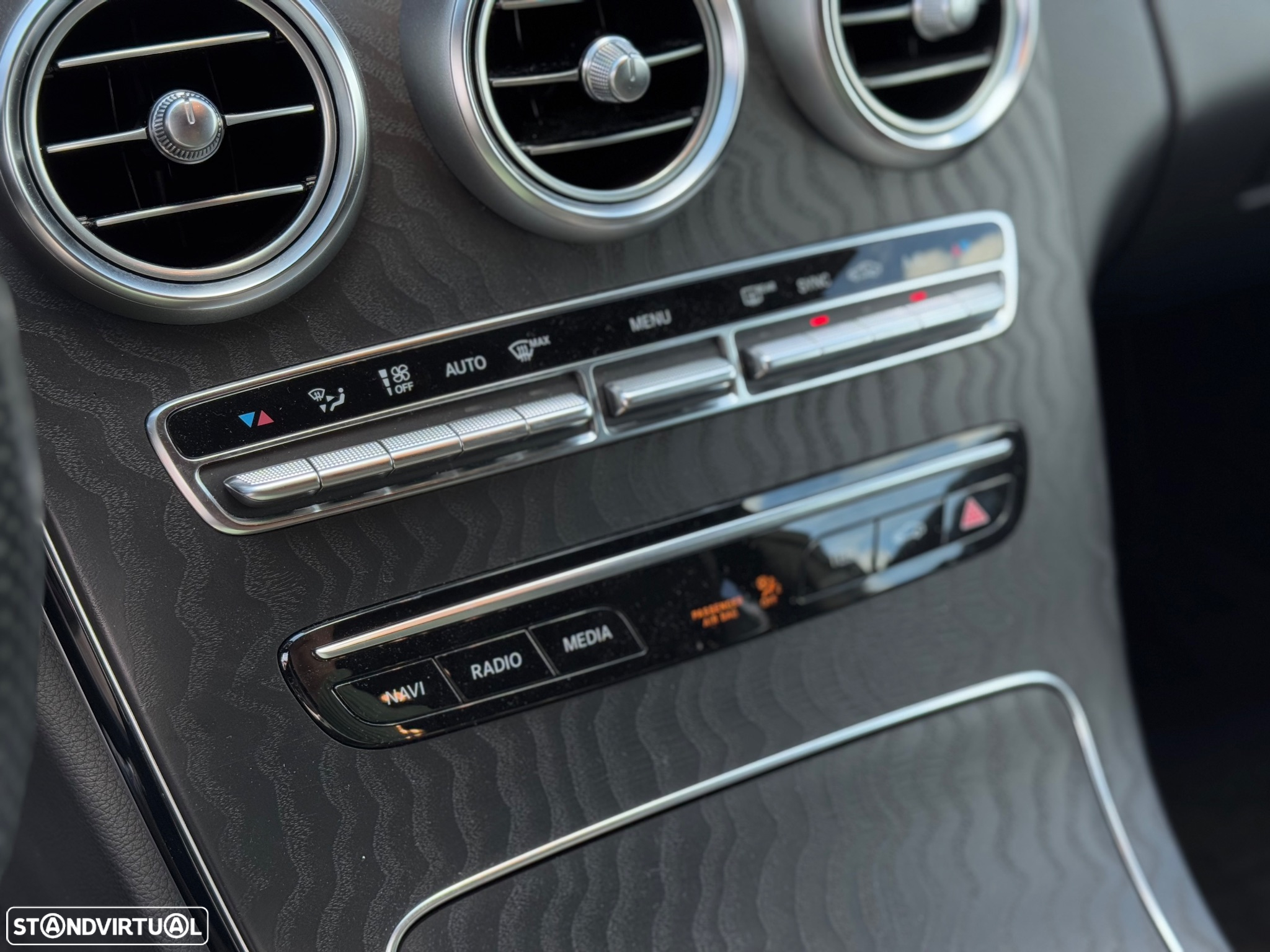 Mercedes-Benz C 220 d AMG Line - 14