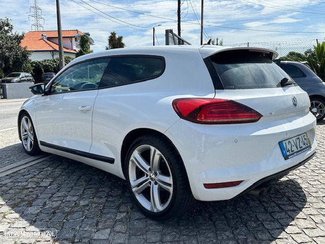 VW Scirocco 2.0 TDI Sport - 4