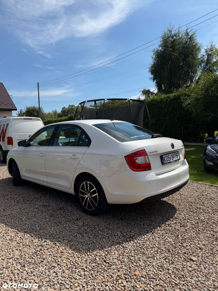 Skoda RAPID 1.2 TSI Active - 14