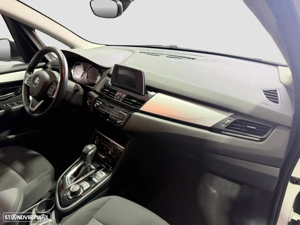 BMW 225xe Active Tourer Advantage - 6