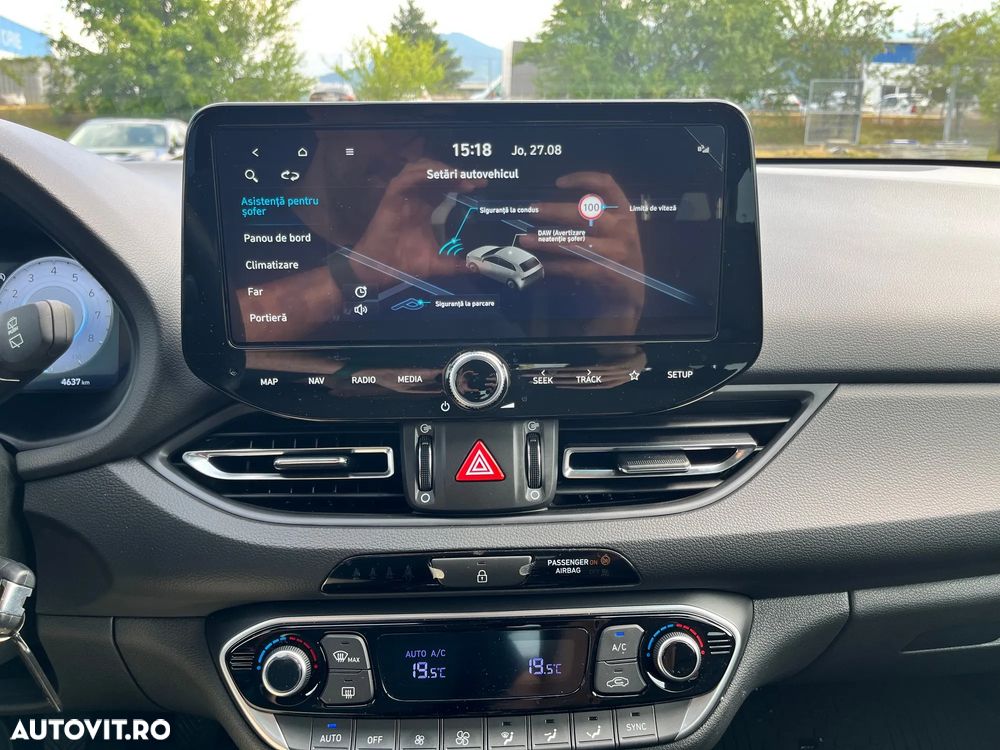Hyundai i30 - 23