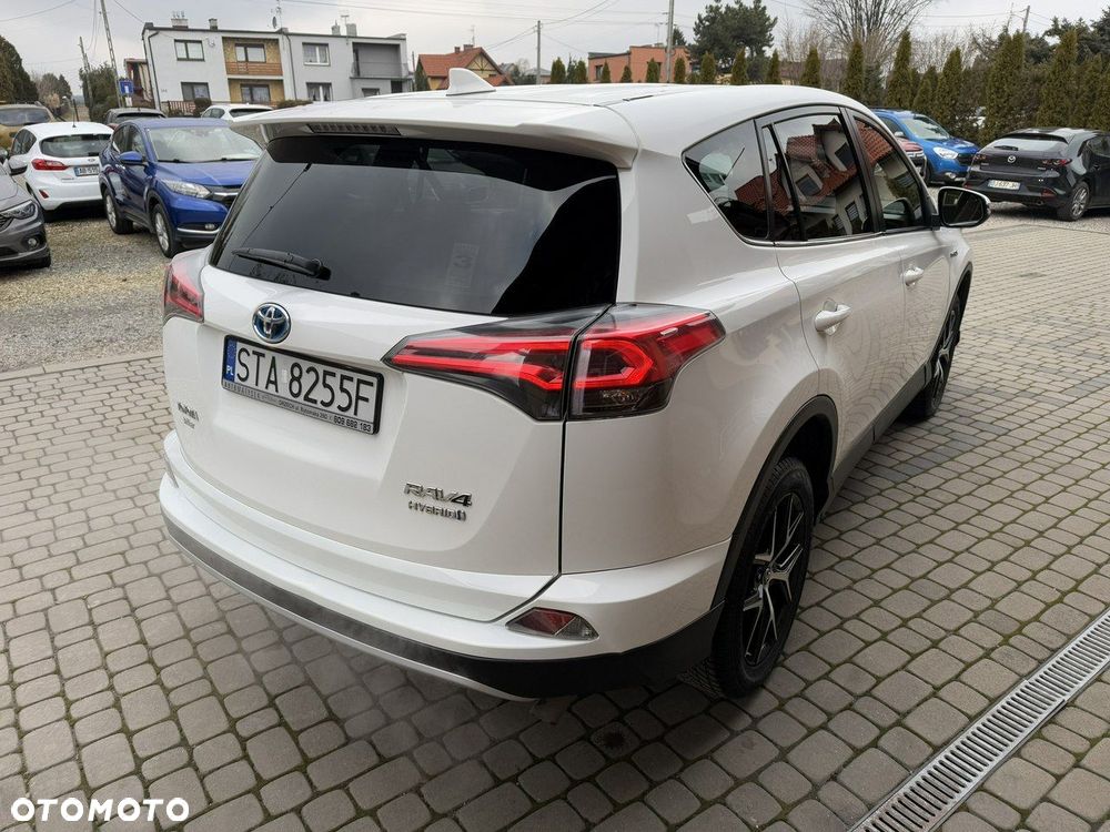 Toyota RAV4 - 7