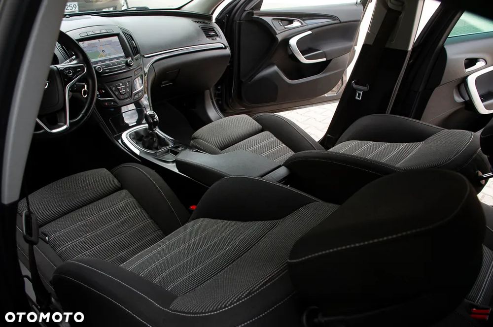 Opel Insignia 2.0 Exclusive - 27