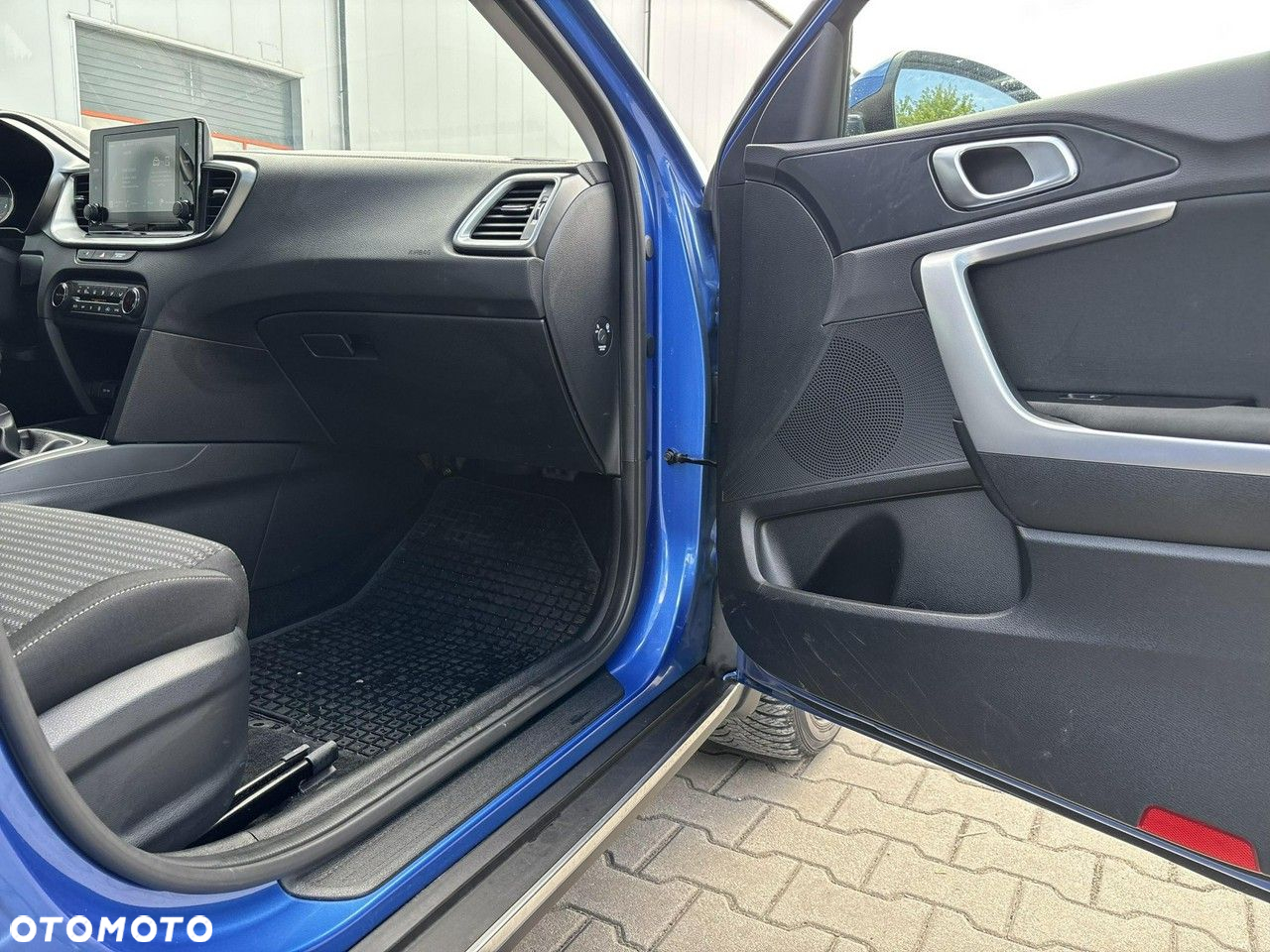 Kia XCeed 1.5 T-GDI M - 17