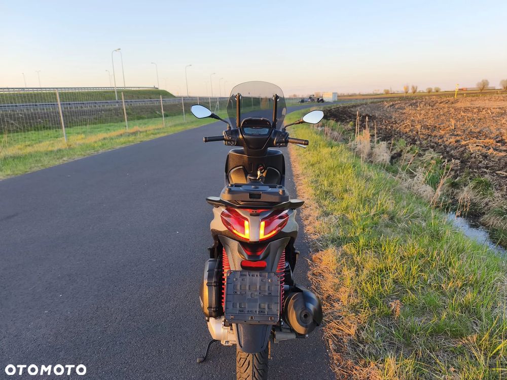 Piaggio Medley - 13
