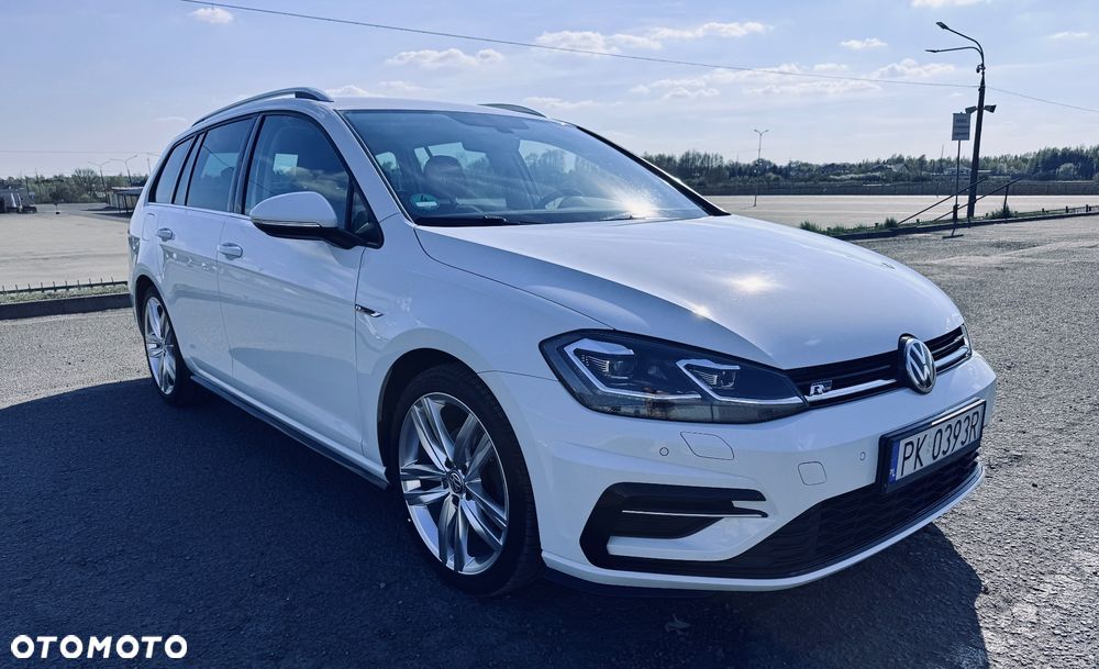 Volkswagen Golf - 2