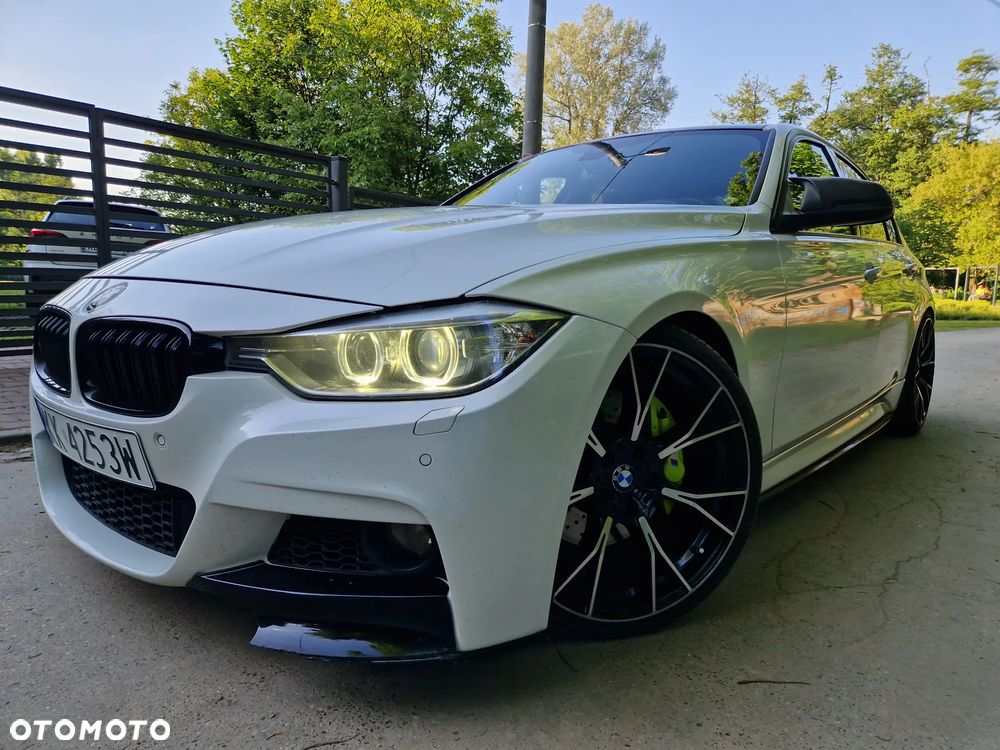 BMW Seria 3 335i Edition Sport - 27