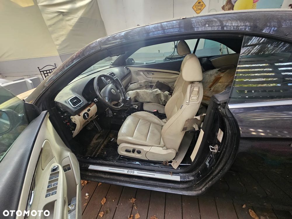 Volkswagen Eos - 14