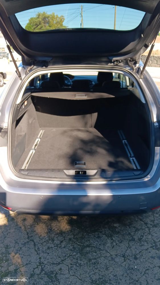 Peugeot 308 SW 1.6 BlueHDi Active - 28