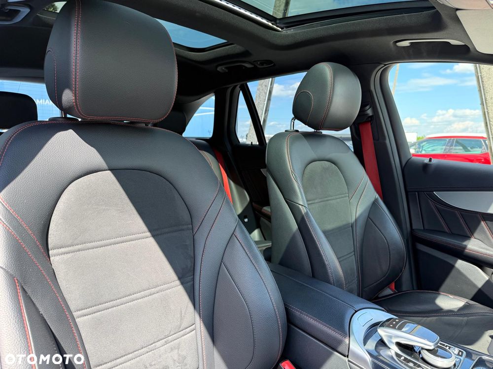 Mercedes-Benz GLC AMG 43 4Matic 9G-TRONIC - 17