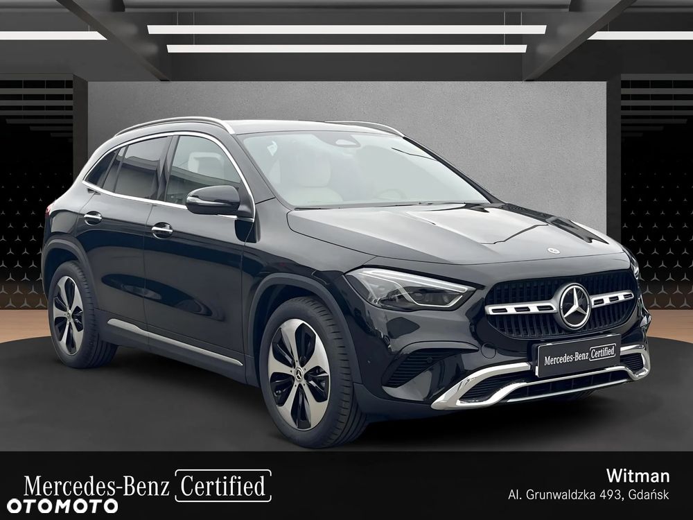 Mercedes-Benz GLA - 3
