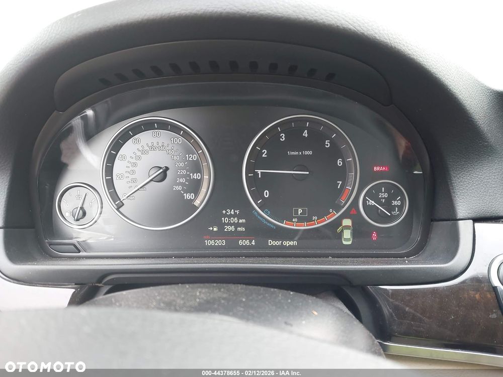BMW Seria 5 528i xDrive - 18