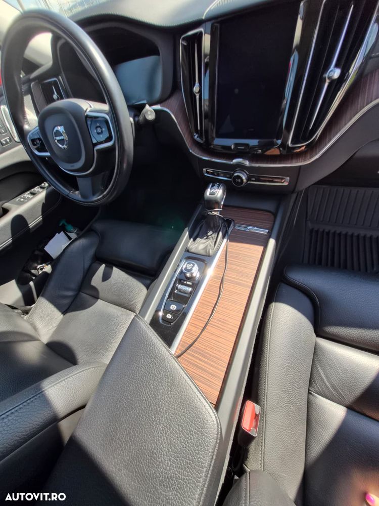 Volvo XC 60 D4 Inscription - 21